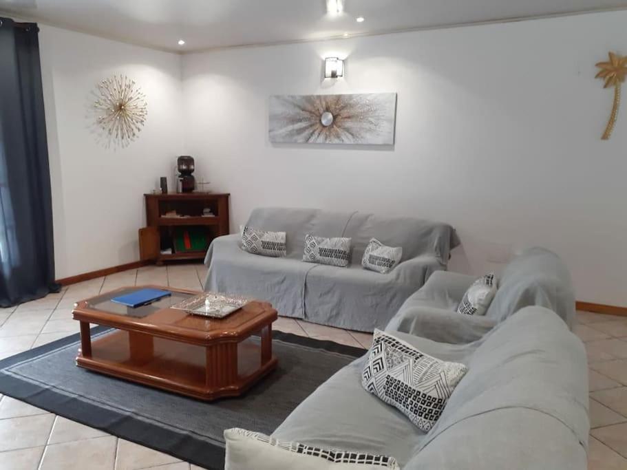 Charmante Maison Au Coeur Des 3 Montagnes Salazie Bagian luar foto